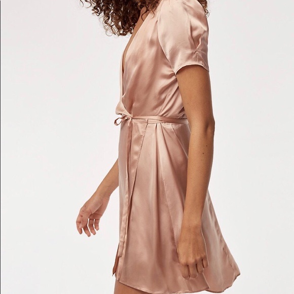 aritzia silk wrap dress in the colour BLACK - Picture 1 of 3